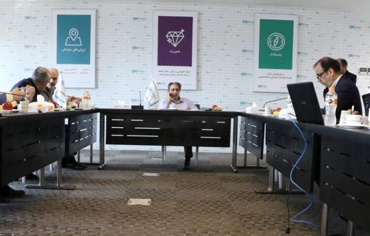 کارنامه درخشان بیمه دی در پاسخگویی و مشتری مداری