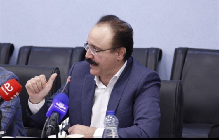 نشست و هم افزایی دستگاههای ذی ربط به کاهش قیمت فولاد کمک شایان خواهد کرد