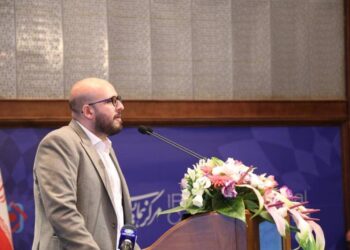 همسایه محله ای که جهانی شد