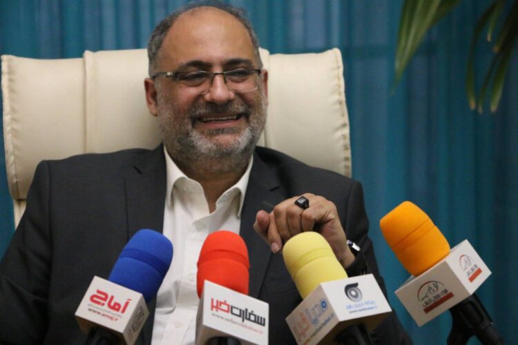 فرق آموزش مدیریت و کوچینگ مدیران