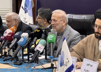 نشست خبری شورای وحدت با حضور خبرنگاران داخلی و خارجی