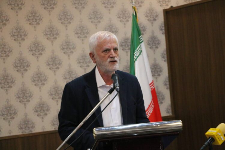 دکتر حسین روازاده: صالح ترین فردی که در این شرایط می تواند که سکان ریاست جمهوری کشور را برعهده بگیرد؛ آقای دکتر اسدالله بادامچیان است.