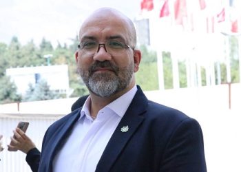 وقتی معیشت اولویت نیست؛ بحران اقتصادی و غفلت سیاست‌گذاران